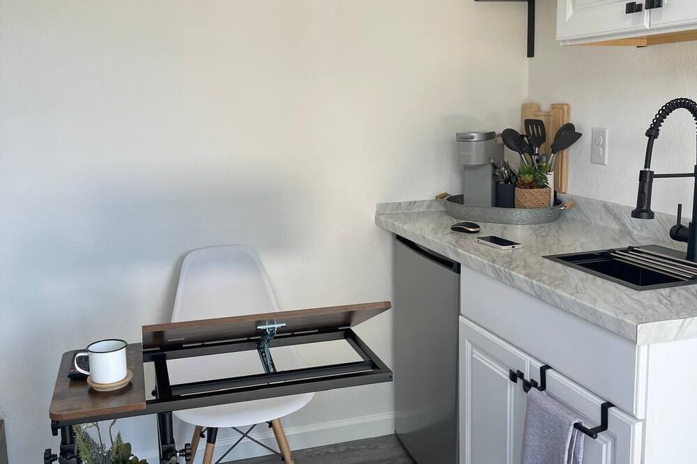 Photo of Kitchen in Lake Magdalene