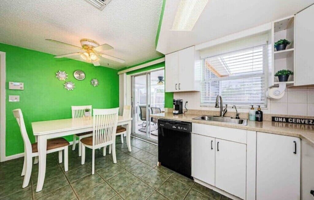 Photo of Kitchen in Holiday Lake Estates