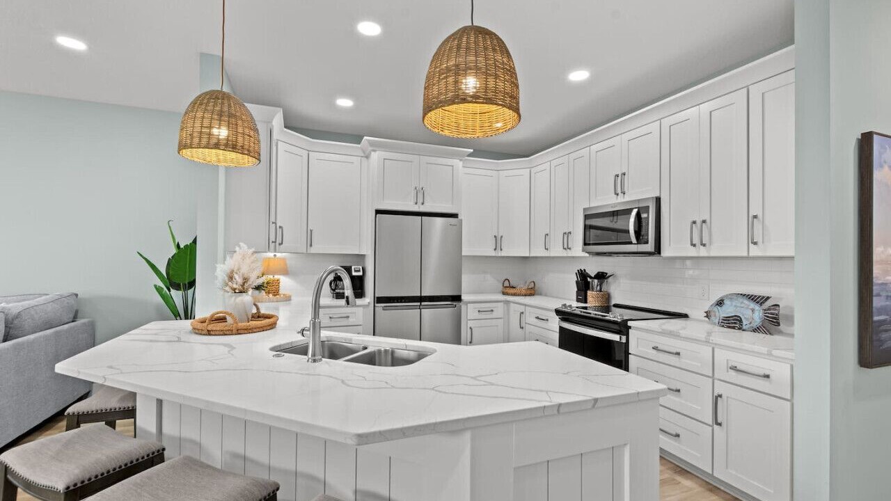 Photo of Kitchen in Bahama Beach