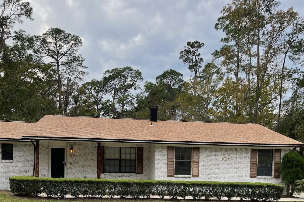 Photo of Outdoor in Mandarin