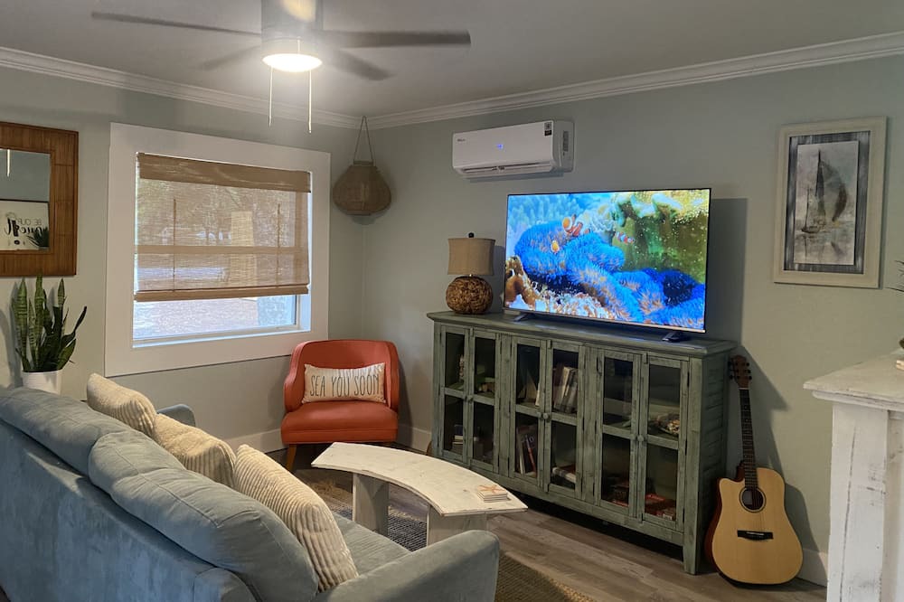Photo of Livingroom in Freeport
