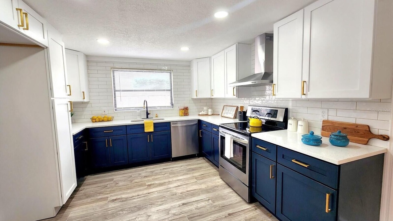 Photo of Kitchen in Regency Park