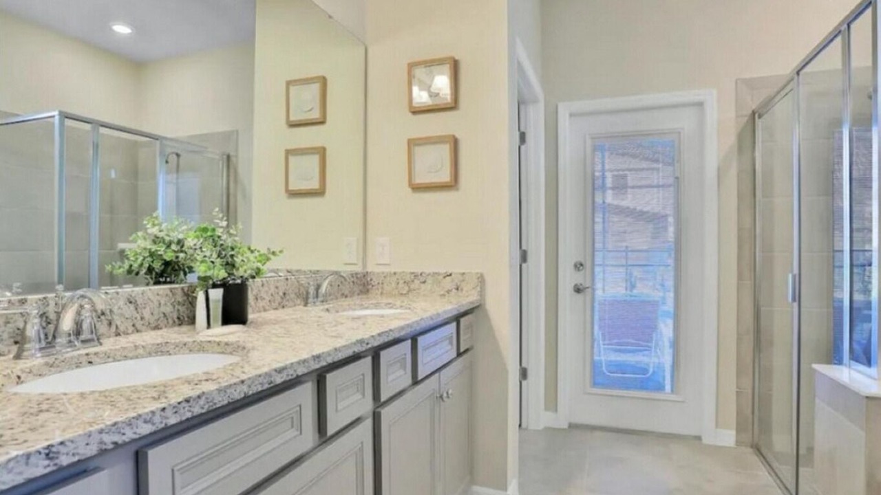 Photo of Bathroom in Loughman