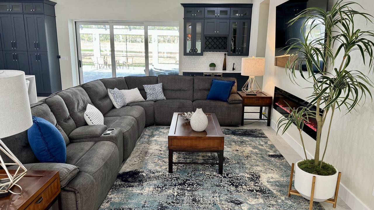 Photo of Livingroom in Winter Garden