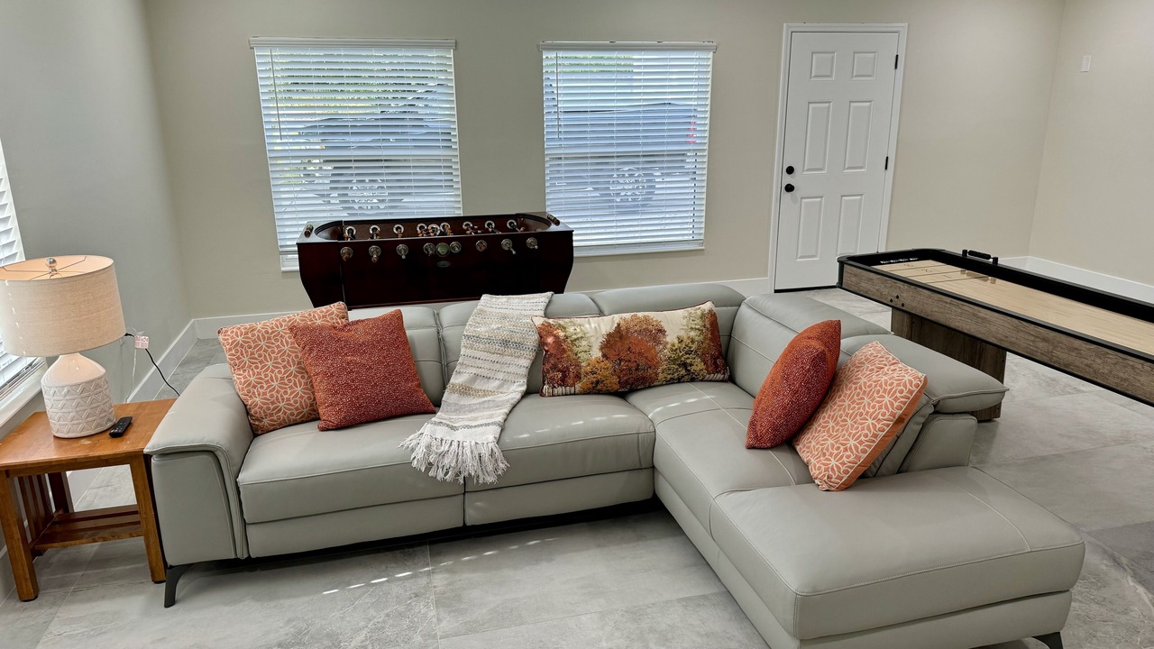 Photo of Livingroom in Winter Garden