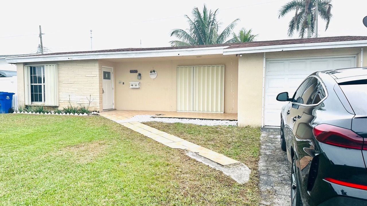 Photo of Outdoor in Miramar