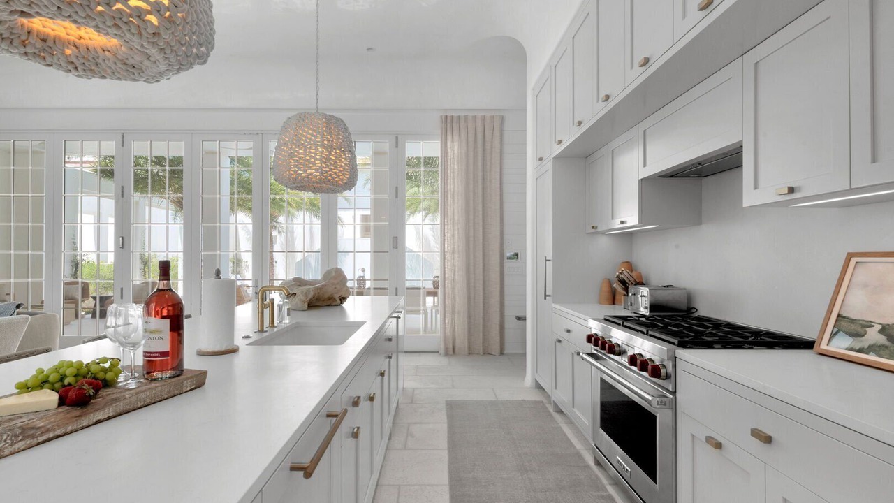 Photo of Kitchen in Seacrest