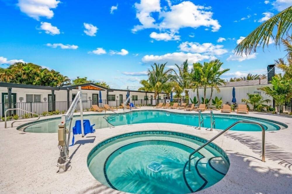 Photo of Outdoor in Whitney Beach