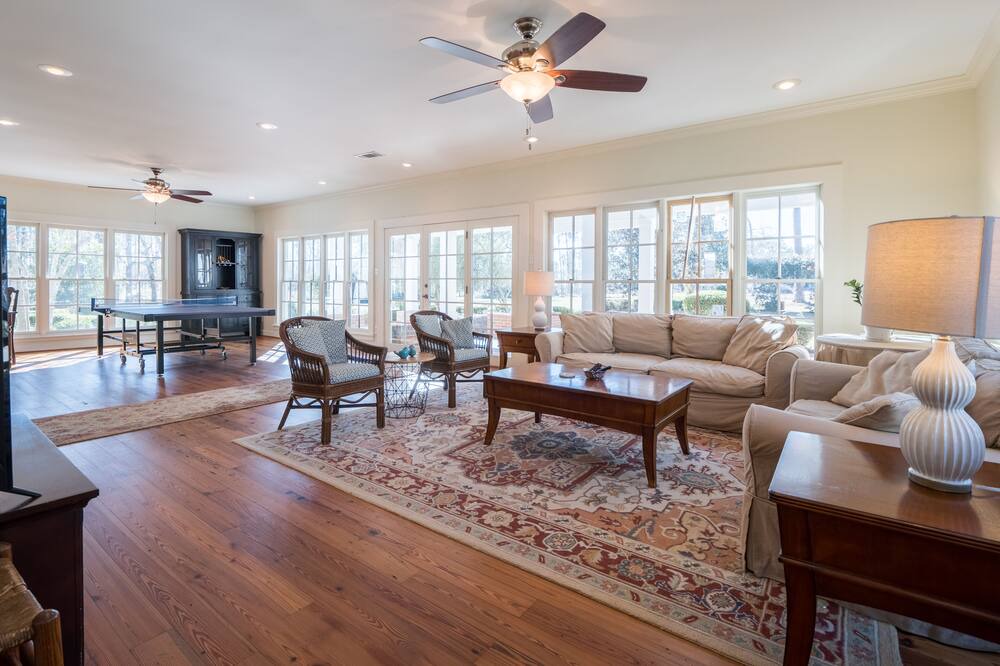Photo of Livingroom in Valdosta