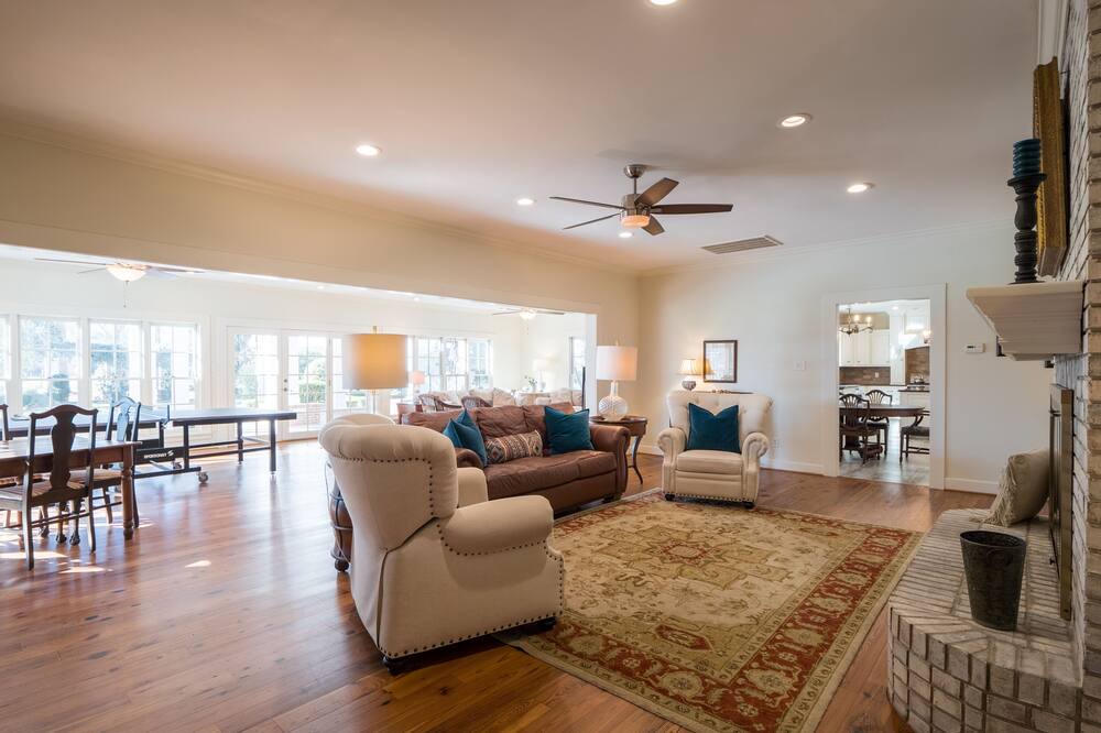 Photo of Livingroom in Valdosta
