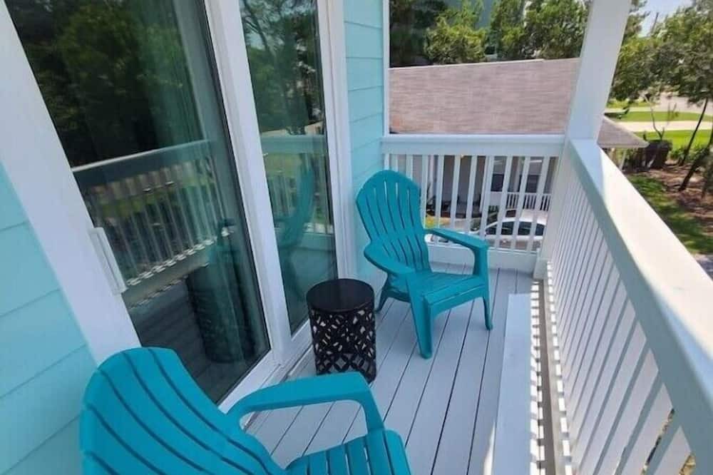 Photo of Outdoor in Gulfview Heights