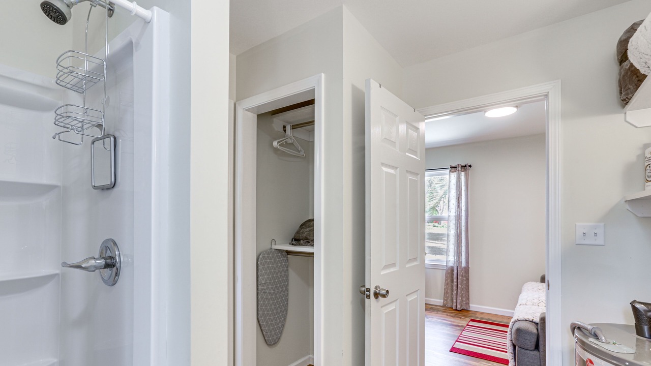 Photo of Others in Sylvester