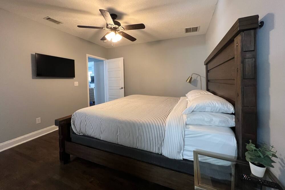 Photo of Bedroom in Springfield