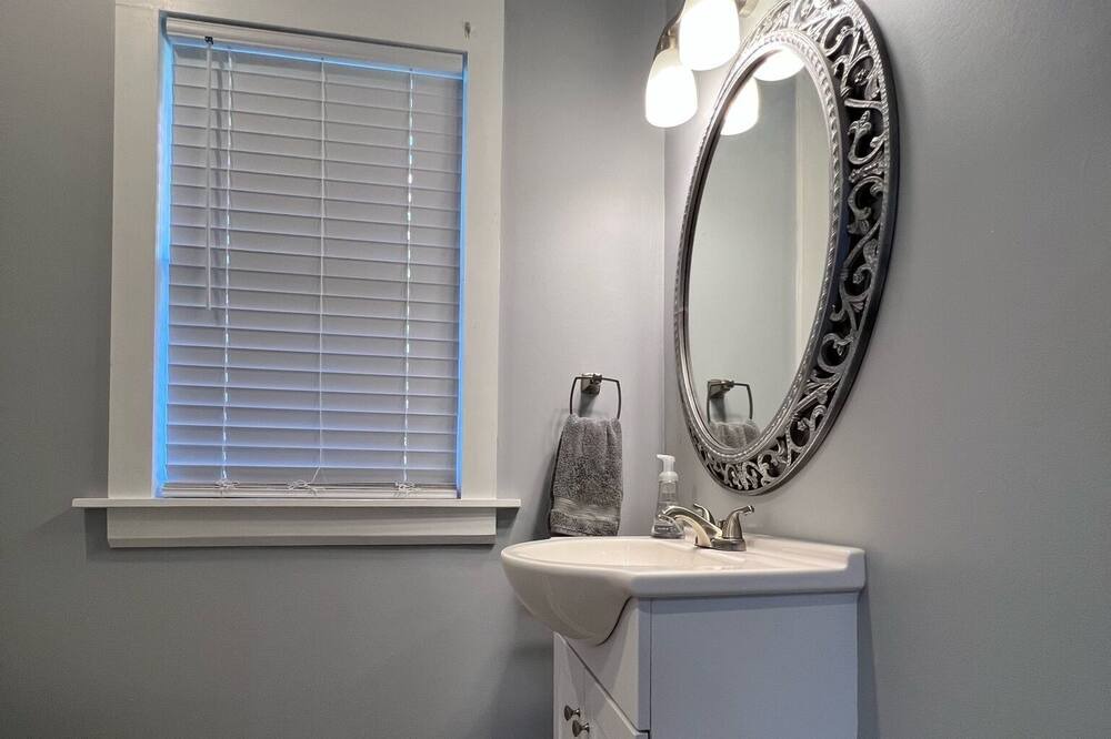 Photo of Bathroom in Springfield
