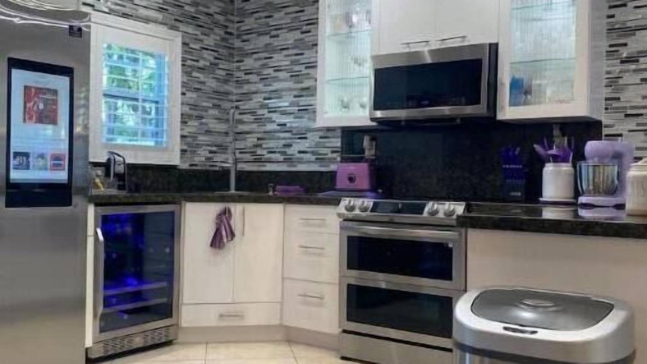 Photo of Kitchen in Survey Creek