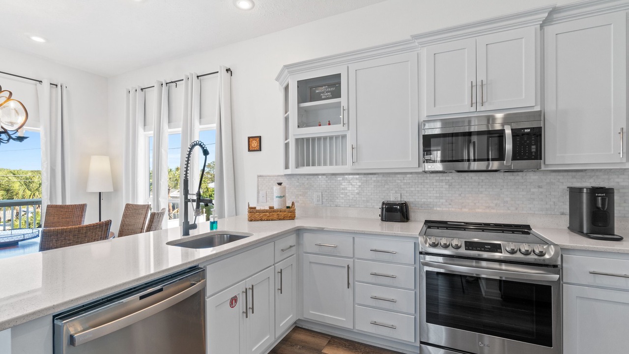 Photo of Kitchen in Laguna Beach