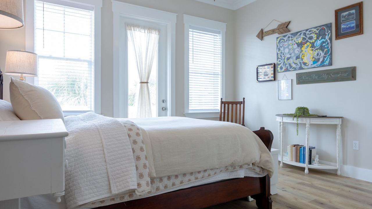 Photo of Bedroom in Waterside Village