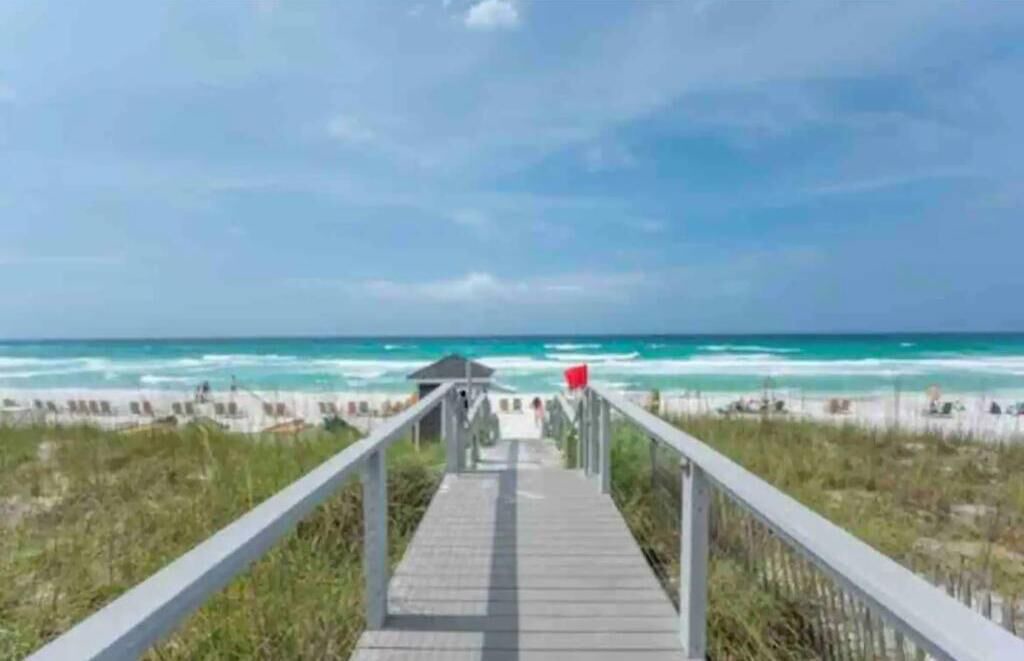 Photo of Others in Destin