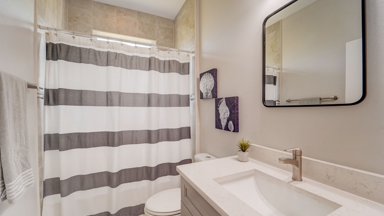 Photo of Bathroom in Englewood East