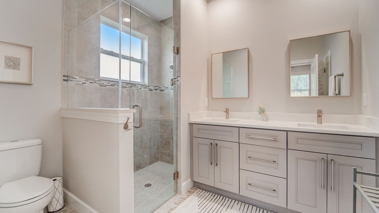 Photo of Bathroom in Englewood East