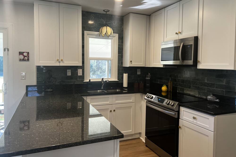 Photo of Kitchen in Perry