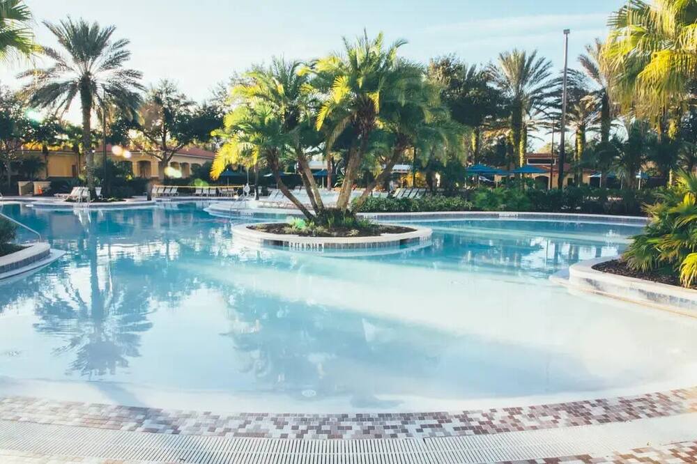 Photo of Outdoor in Orange Lake
