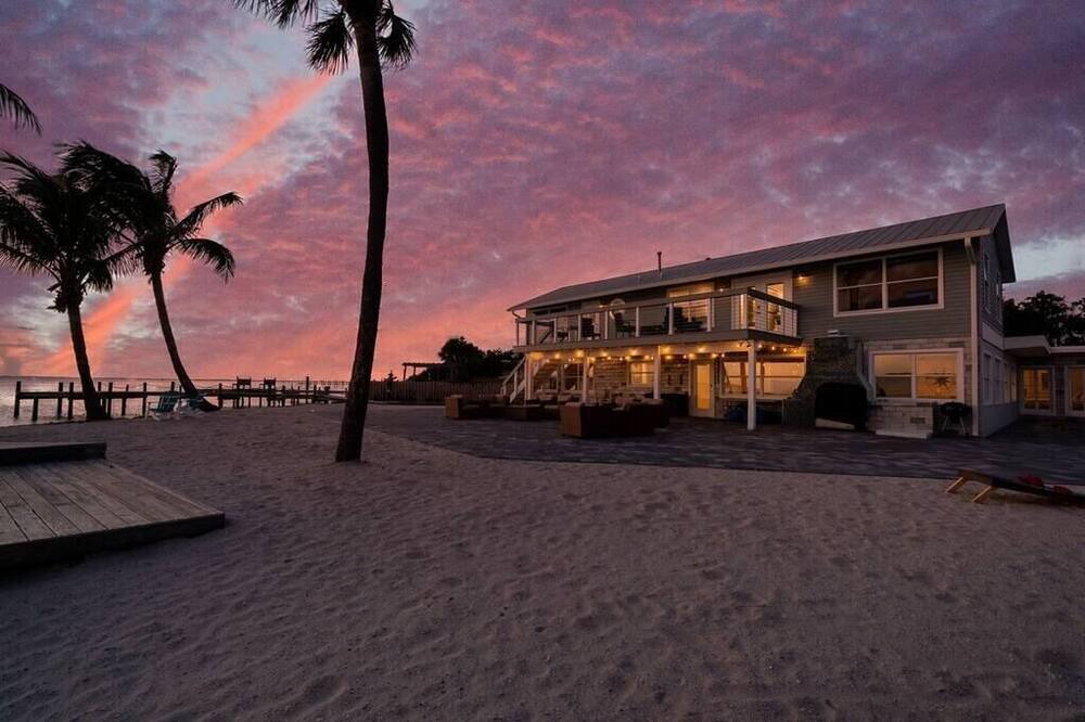 Photo of Outdoor in Orlando Beach