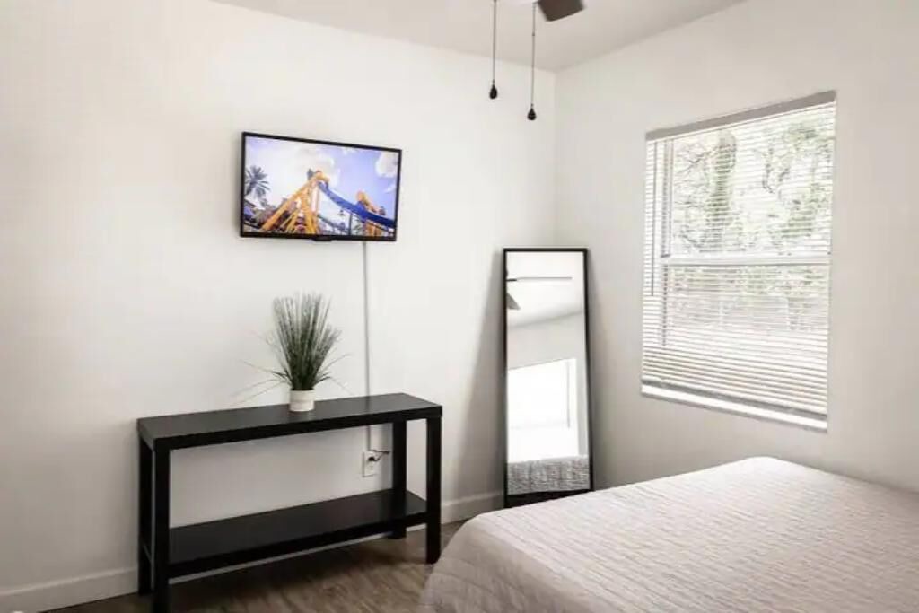 Photo of Bedroom in Orient Park