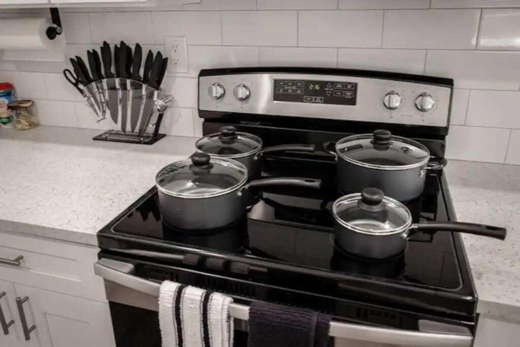 Photo of Kitchen in Orient Park