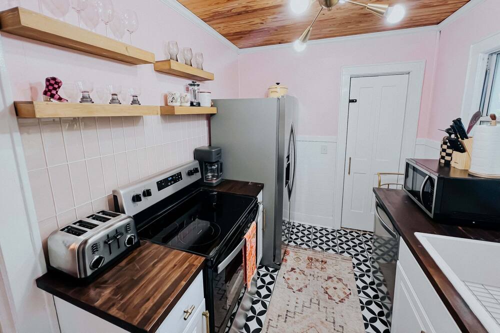 Photo of Kitchen in Bunkers Cove