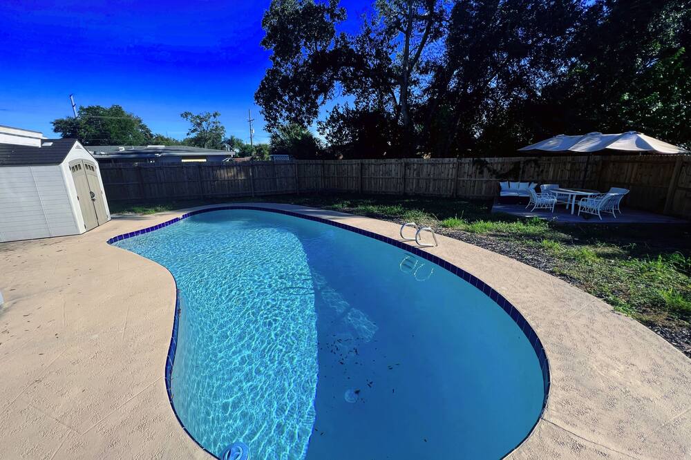 Photo of Outdoor in Pine Hills