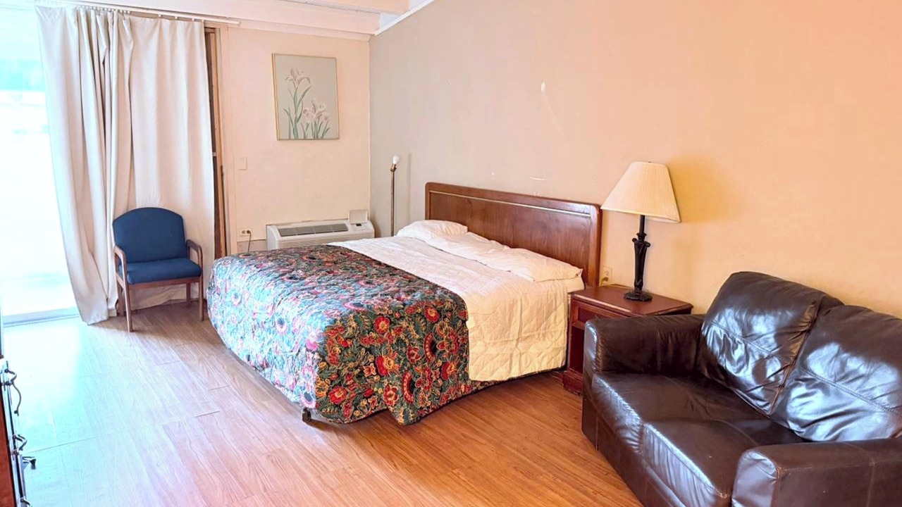 Photo of Bedroom in Gainesville