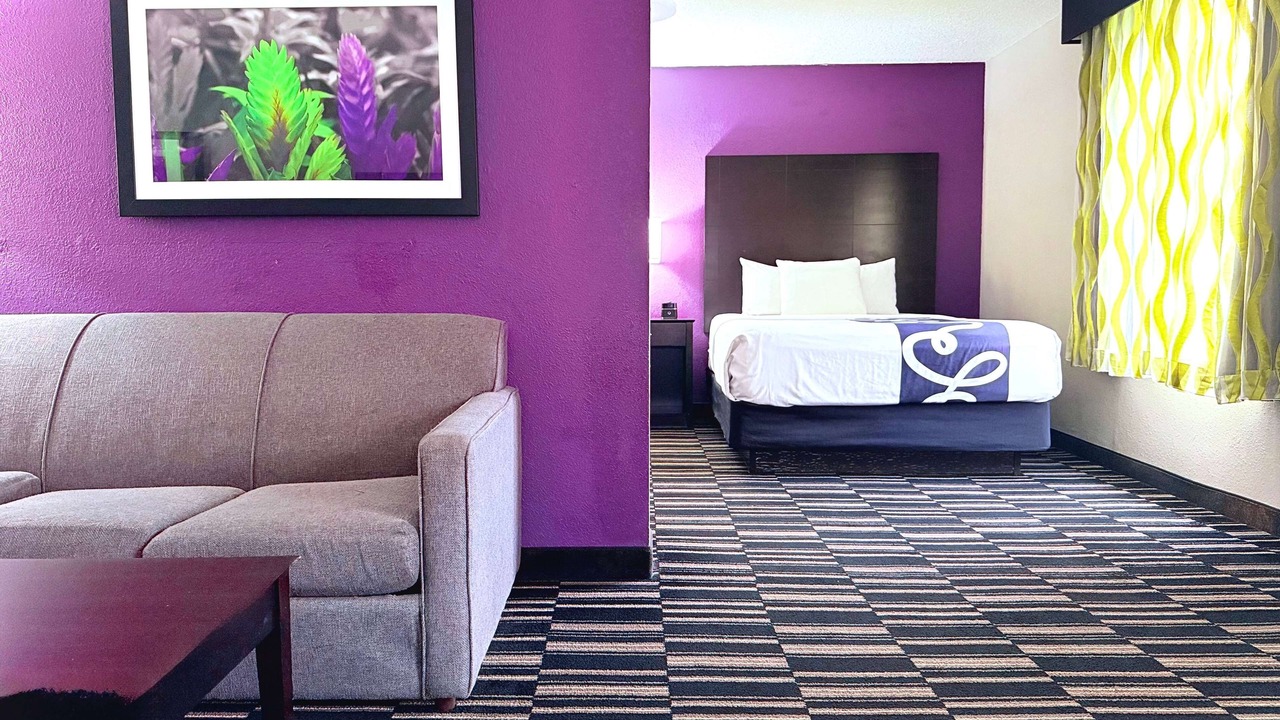 Photo of Bedroom in Florida Center