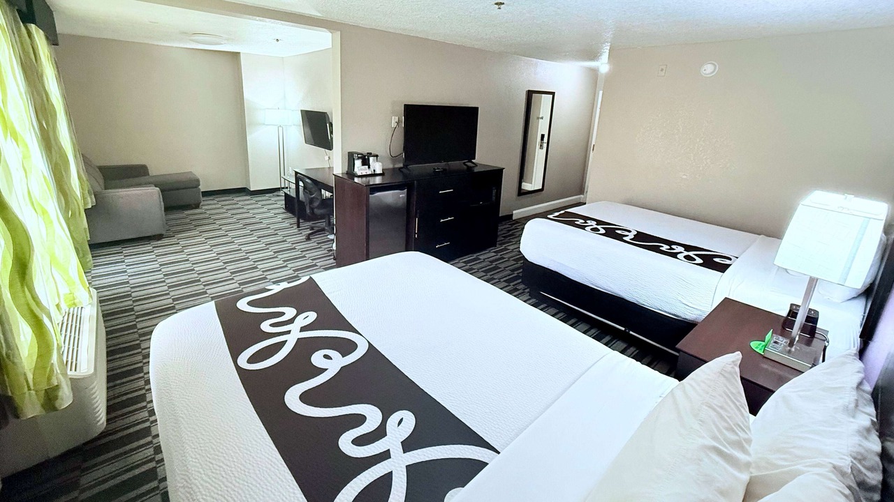 Photo of Bedroom in Florida Center
