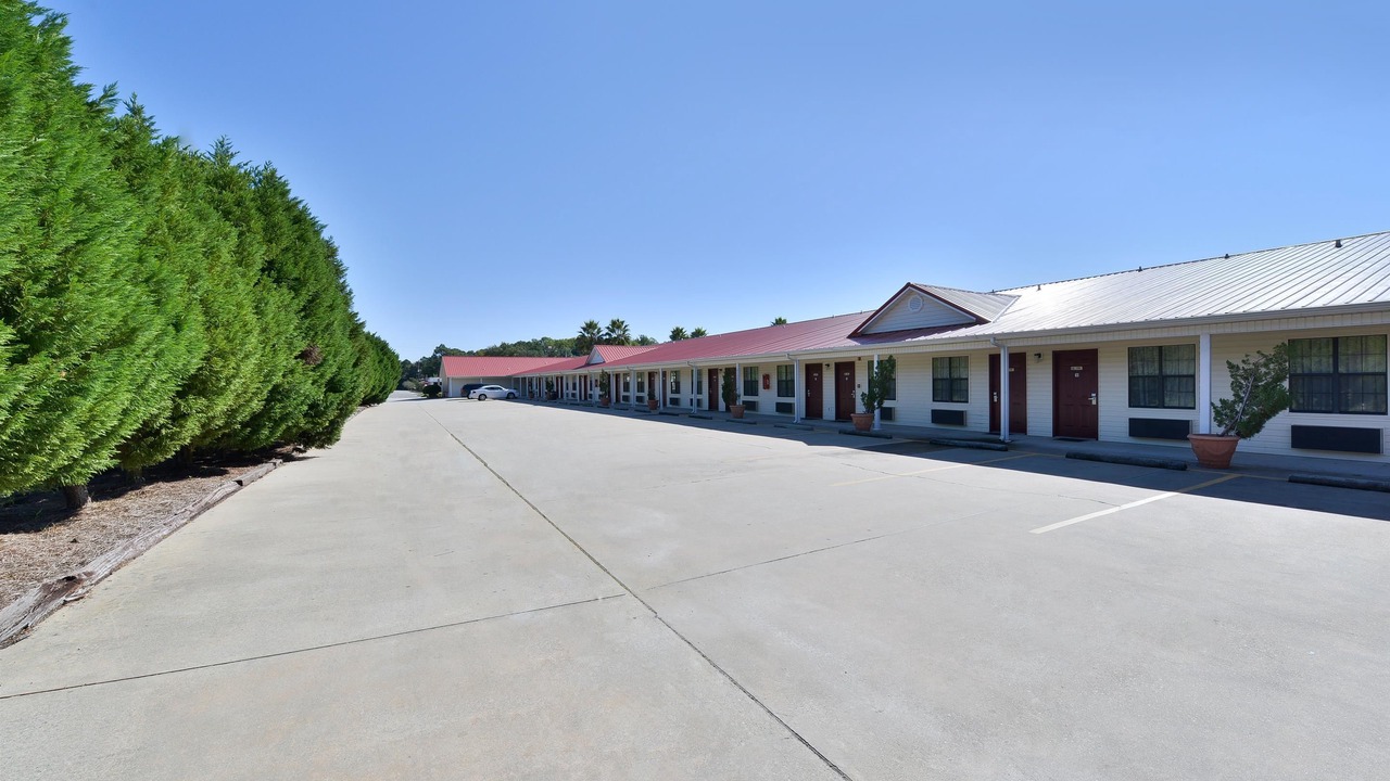 Photo of Outdoor in Hazlehurst