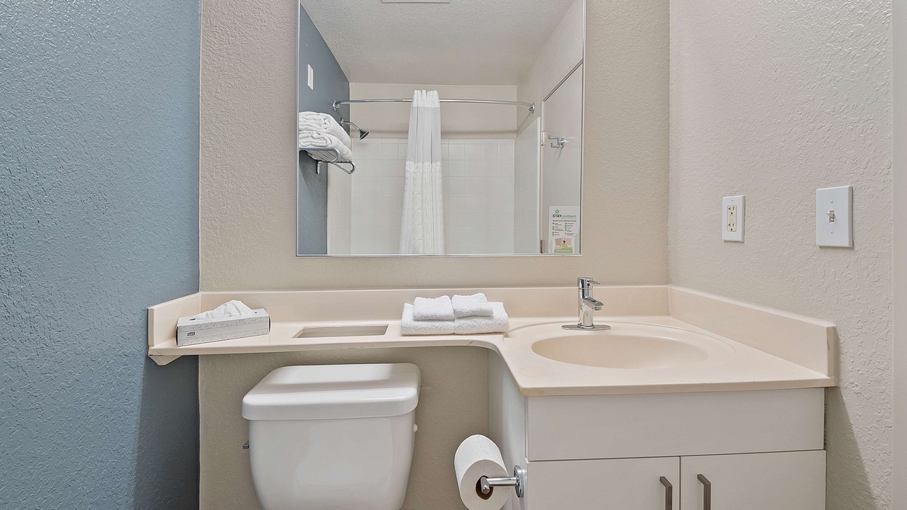 Photo of Bathroom in Ludlam
