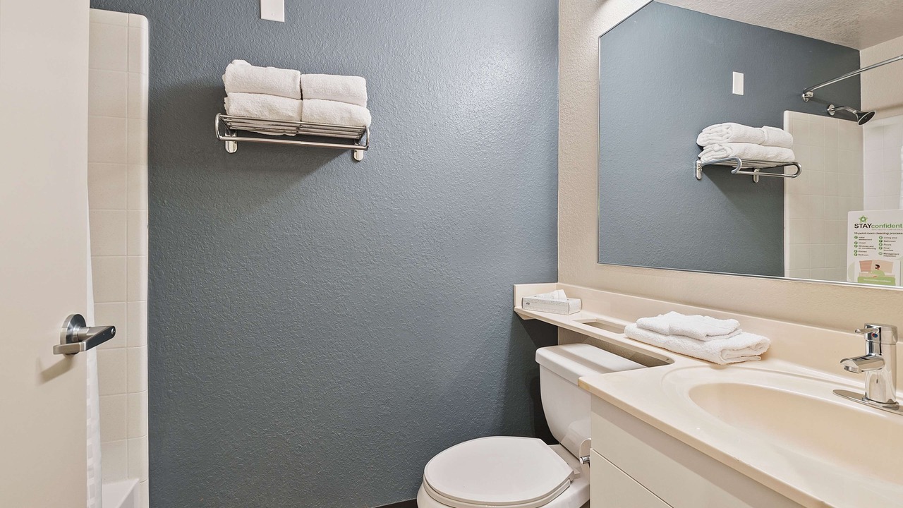 Photo of Bathroom in Ludlam