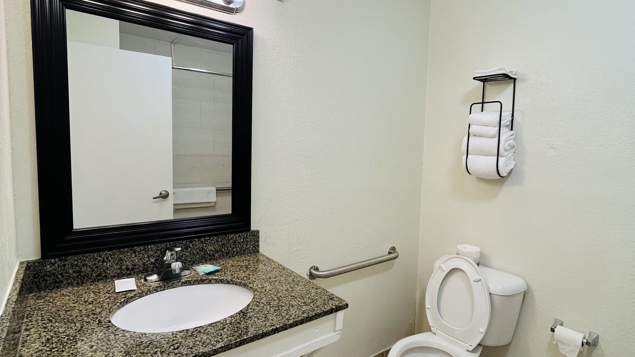 Photo of Bathroom in Silver Springs