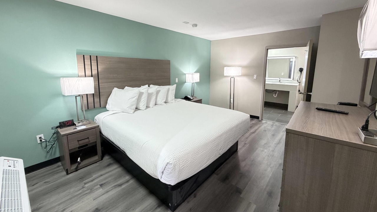 Photo of Bedroom in Florida Panhandle