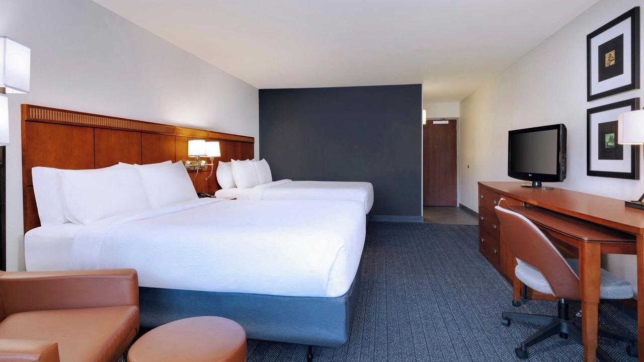 Photo of Bedroom in Bearss Plaza
