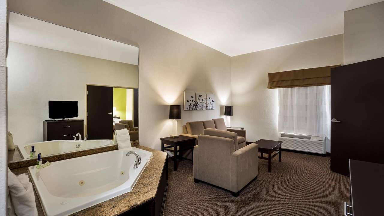 Photo of Bedroom in Valdosta