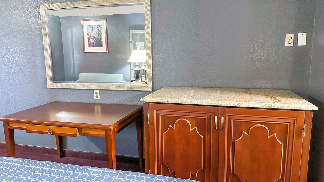 Photo of Bedroom in Hahira