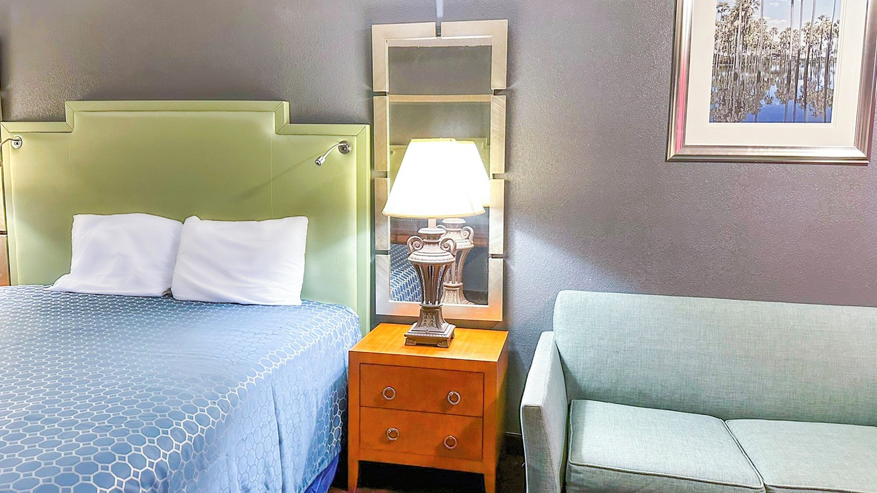 Photo of Bedroom in Hahira