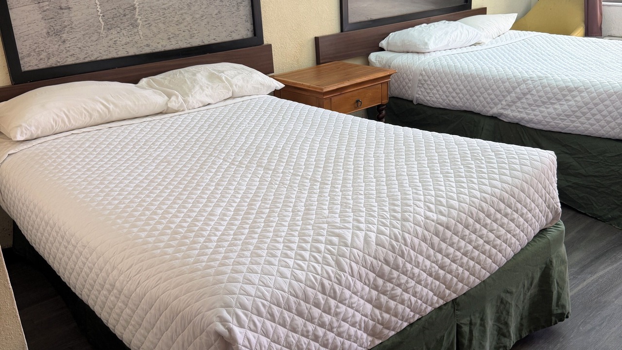 Photo of Bedroom in Doctors Inlet
