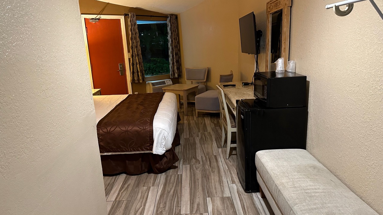 Photo of Bedroom in Homestead