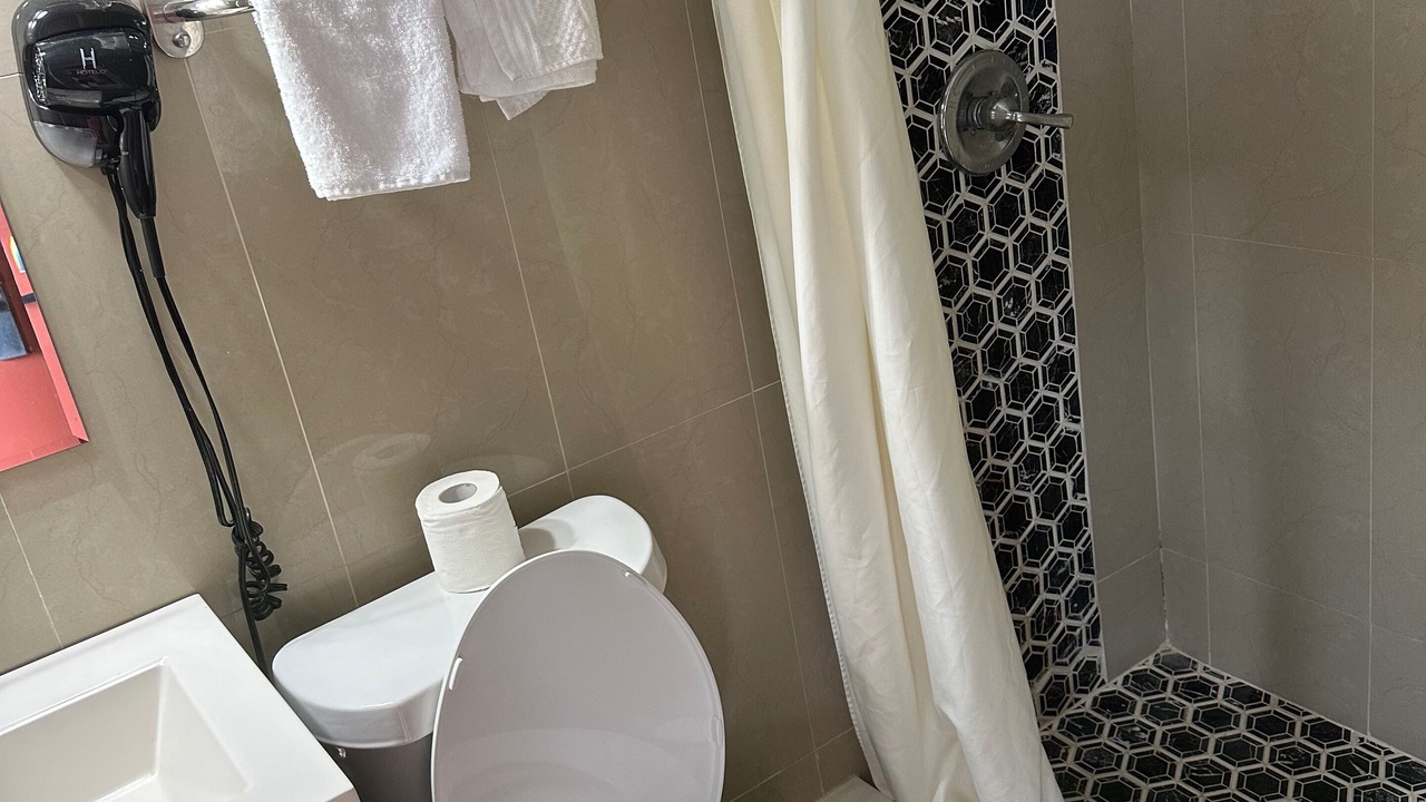 Photo of Bathroom in Homestead