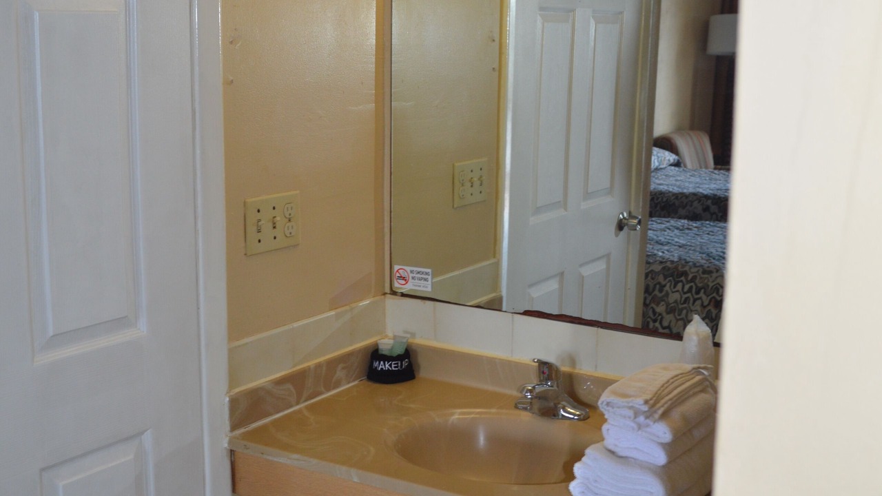 Photo of Bedroom in Tarpon Springs