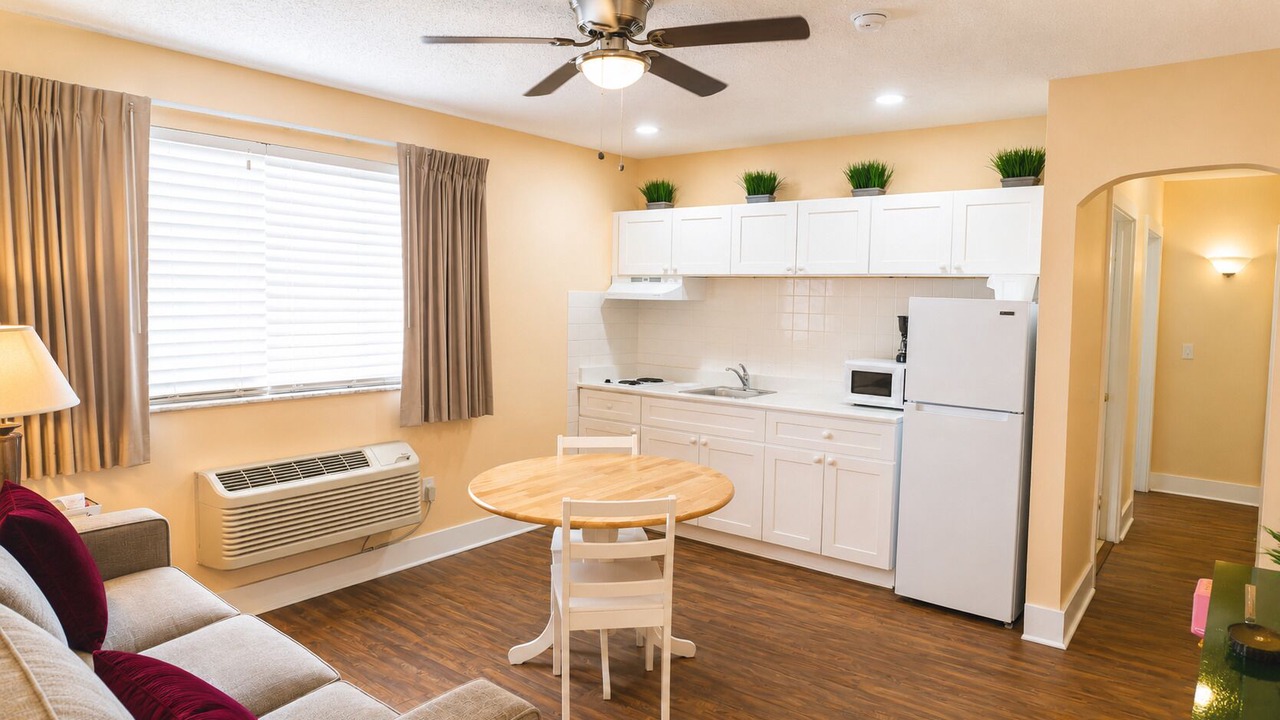 Photo of Bedroom in Belleair Beach