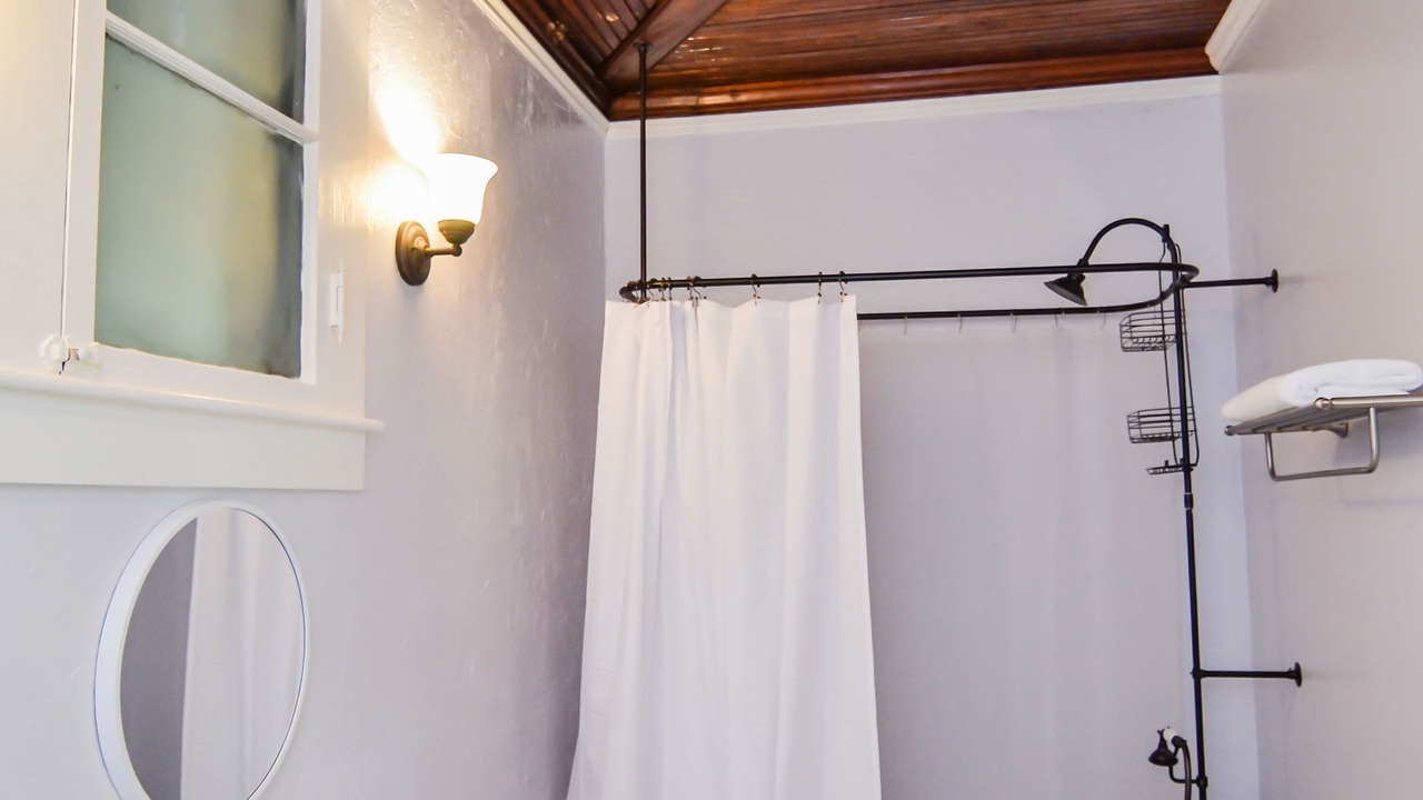 Photo of Bathroom in Interlachen
