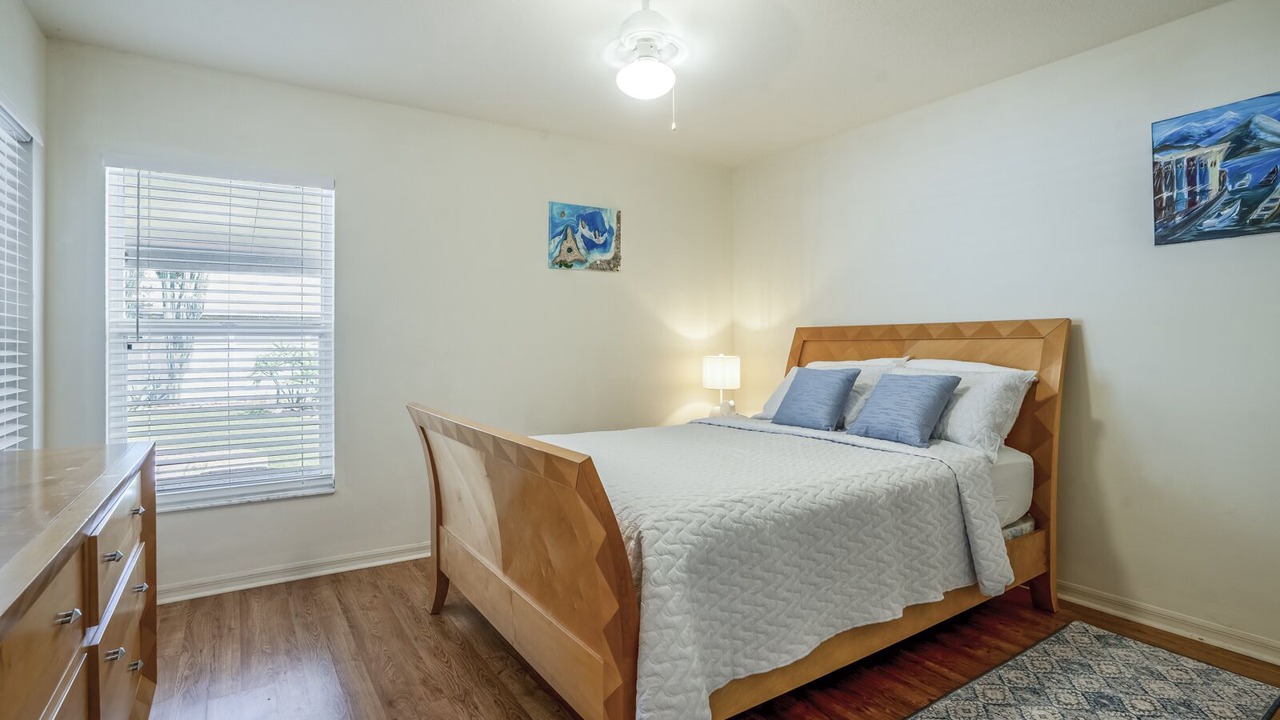 Photo of Bedroom in Boyette Springs
